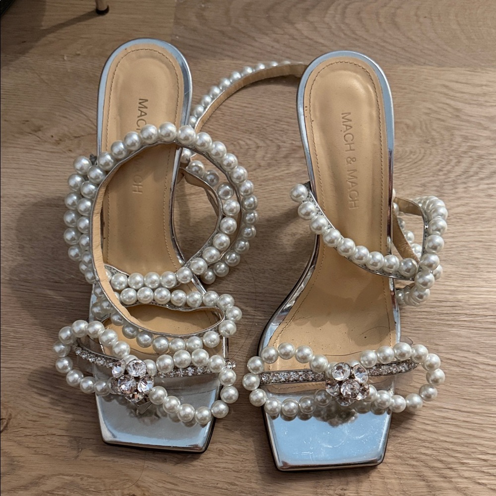 MACH & MACH Women's Pearl Embellished Heels - Silver and Cream